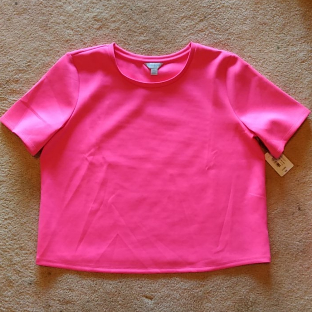 NWT Belle+Sky Bright Pink Short Sleeve Top